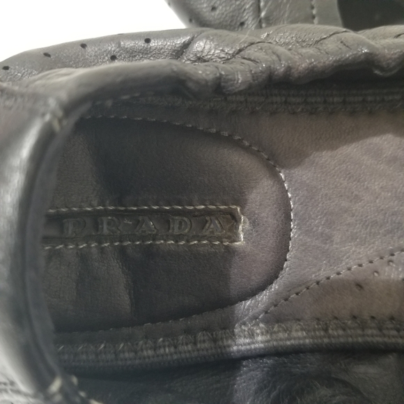 PRADA SIZE 39 BLACK PERFORATED LEATHER BALLET SCRUNCH FLAT - Picture 5 of 8